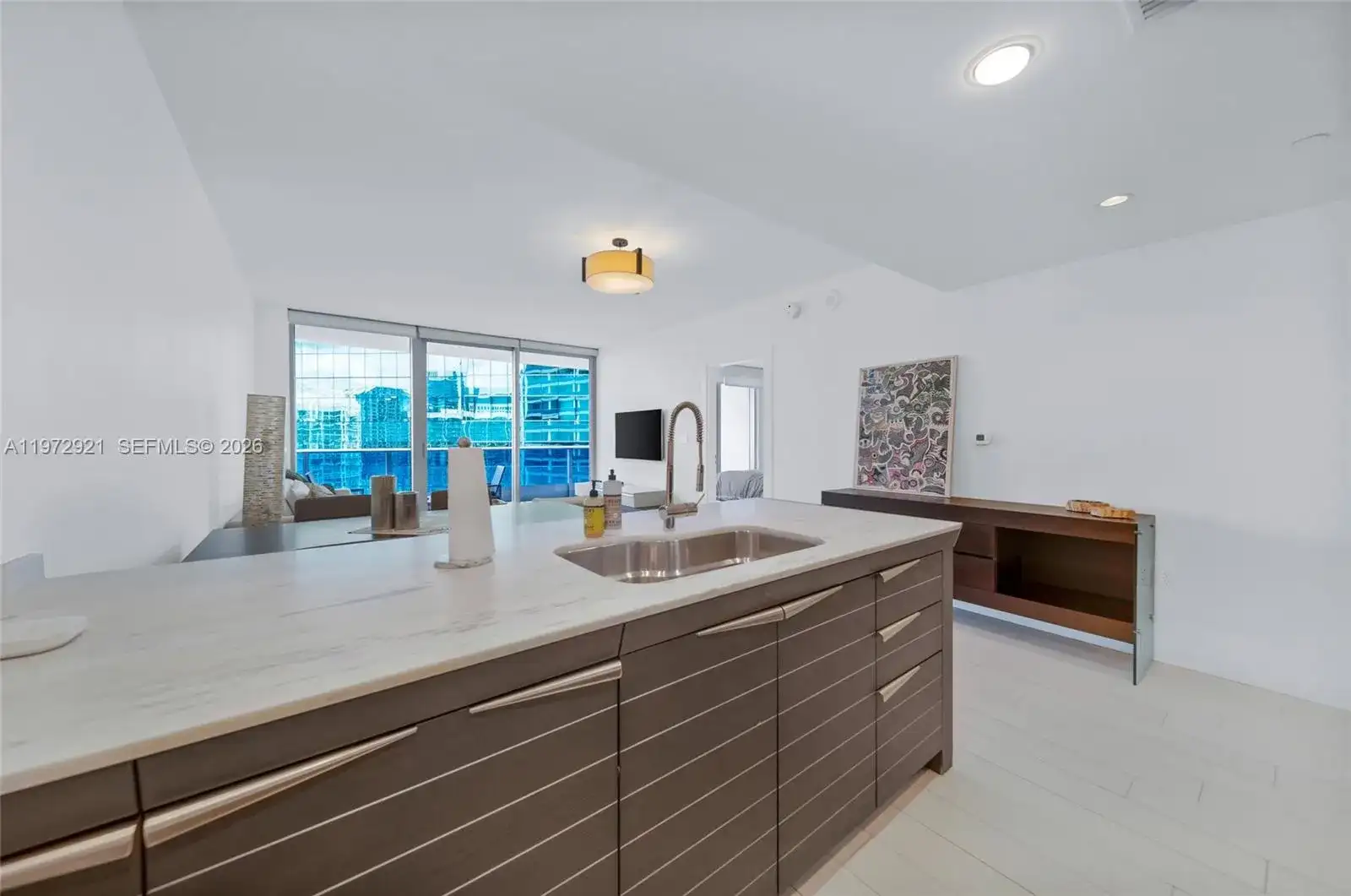 200 Biscayne Boulevard Way # 3811, Miami FL 33131 photo 4