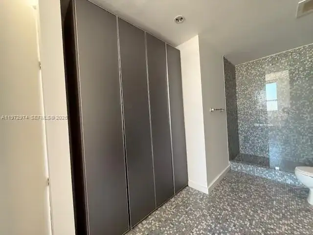 133 NE 2nd Ave # 3213, Miami FL 33132 photo 5