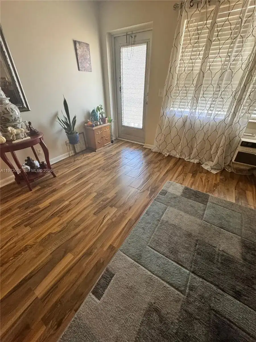 142 Northampton G # 142, West Palm Beach FL 33417 photo 3