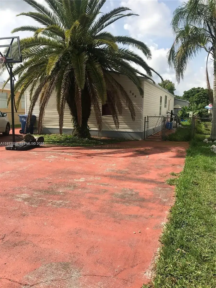 19800 SW 180 avenue, Miami FL 33187 photo 4