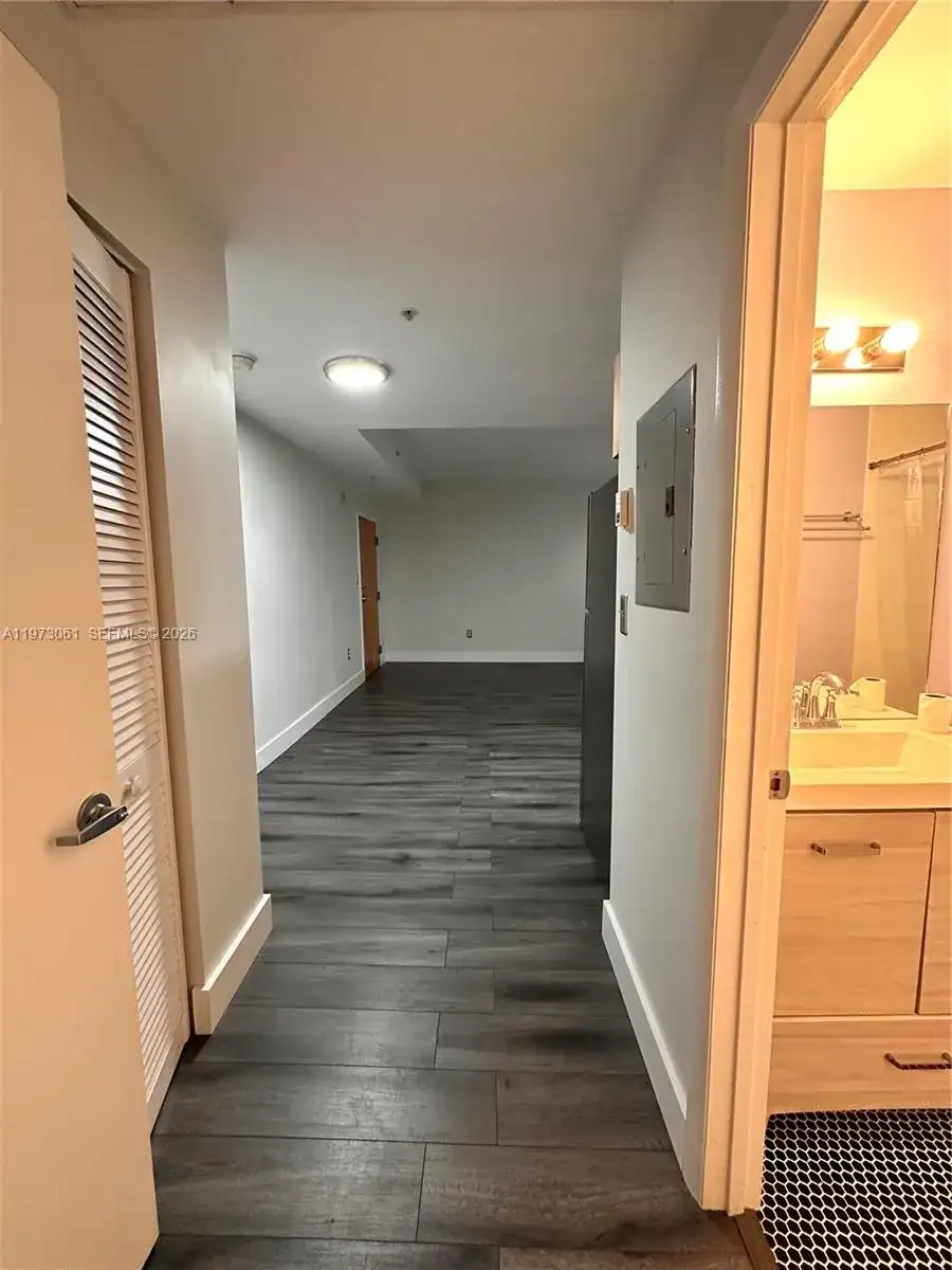 1542 Drexel Ave # 107, Miami Beach FL 33139 photo 2