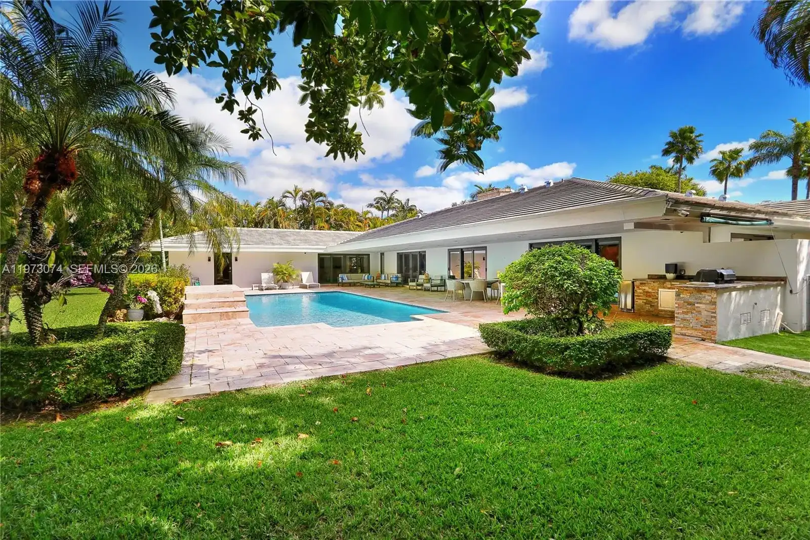 7322 Vistalmar St, Coral Gables FL 33143
