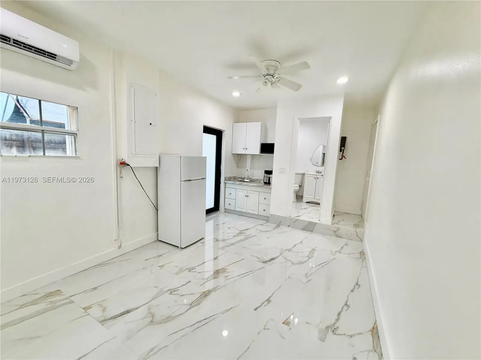 17802 SW 152nd Ct, Miami FL 33187 photo 2