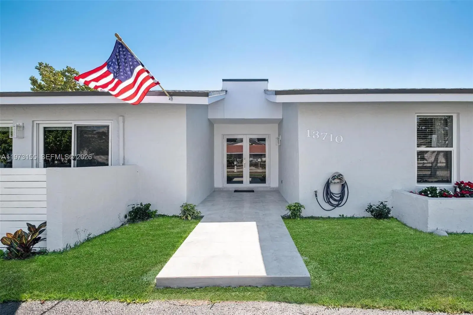 13710 SW 18th Ter, Miami FL 33175