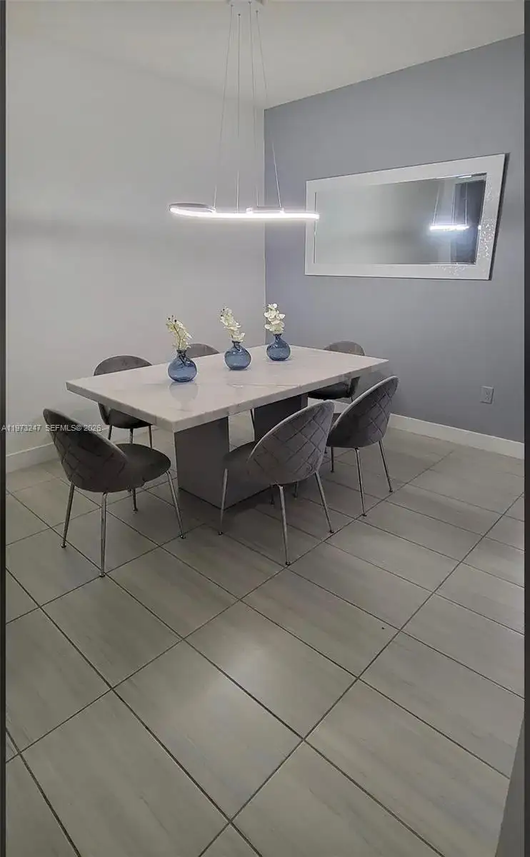 10521 NW 81st Ter, Doral FL 33178 photo 5