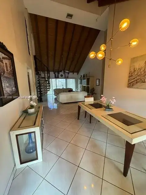 2560 Azalea Ave, Miramar FL 33025 photo 3