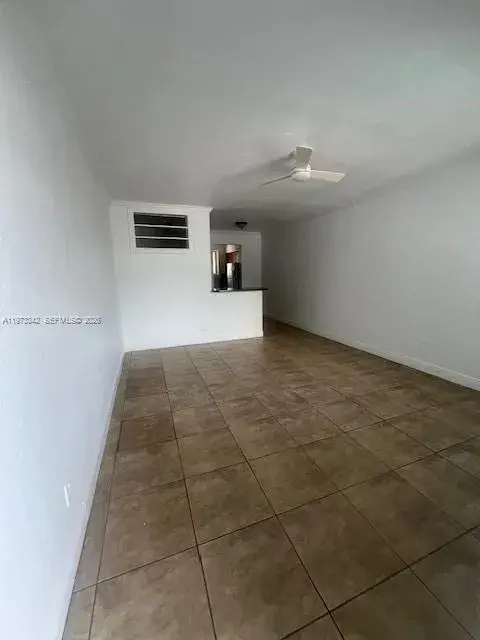 305 69th St # 205, Miami Beach FL 33141