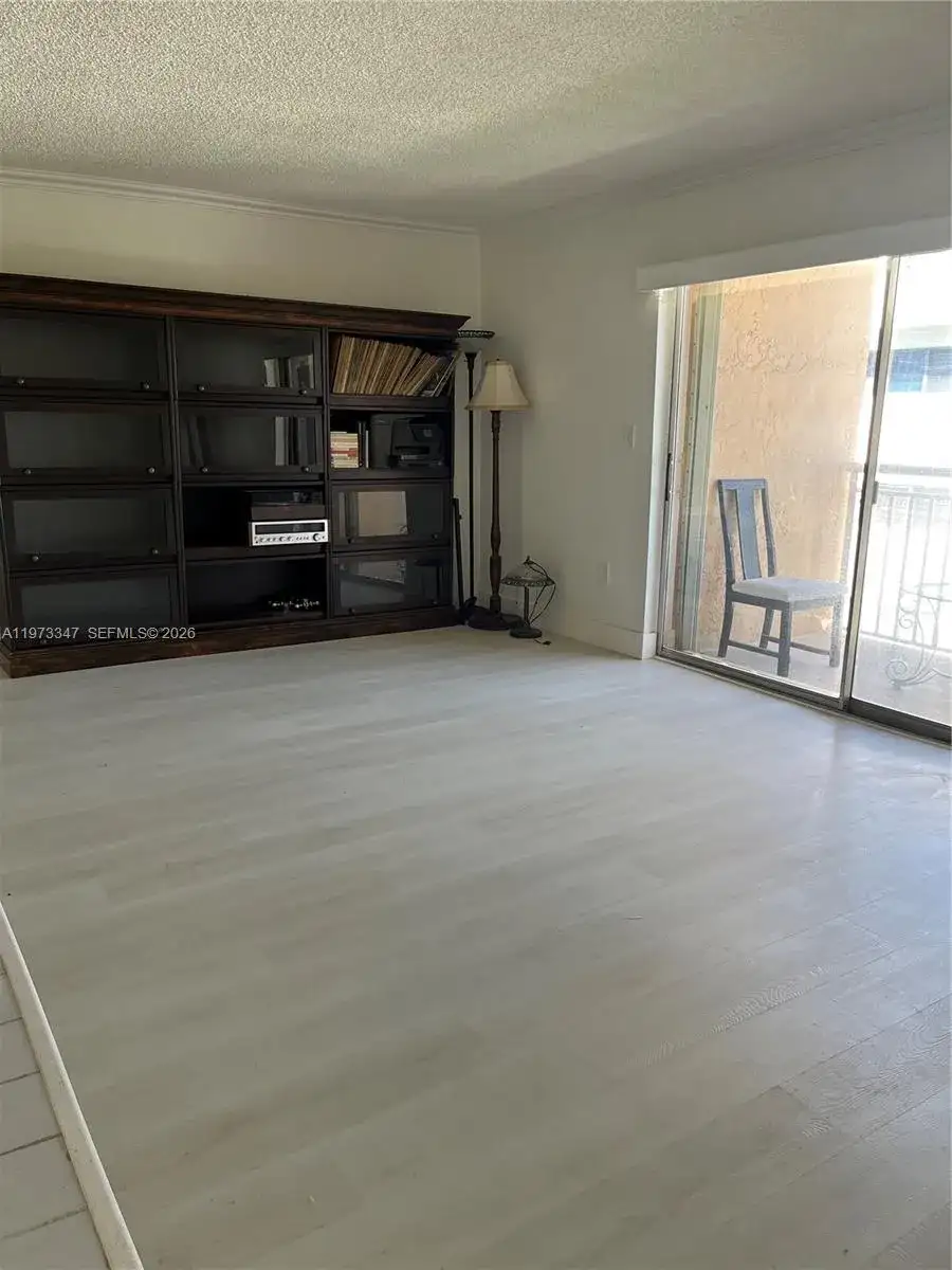 17051 NE 35th Ave # 202, North Miami Beach FL 33160 photo 3