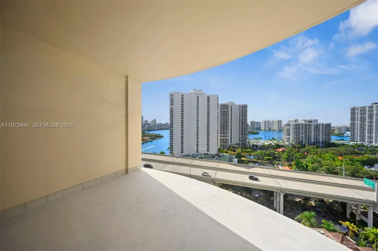 19355 Turnberry Way # 15G, Aventura FL 33180