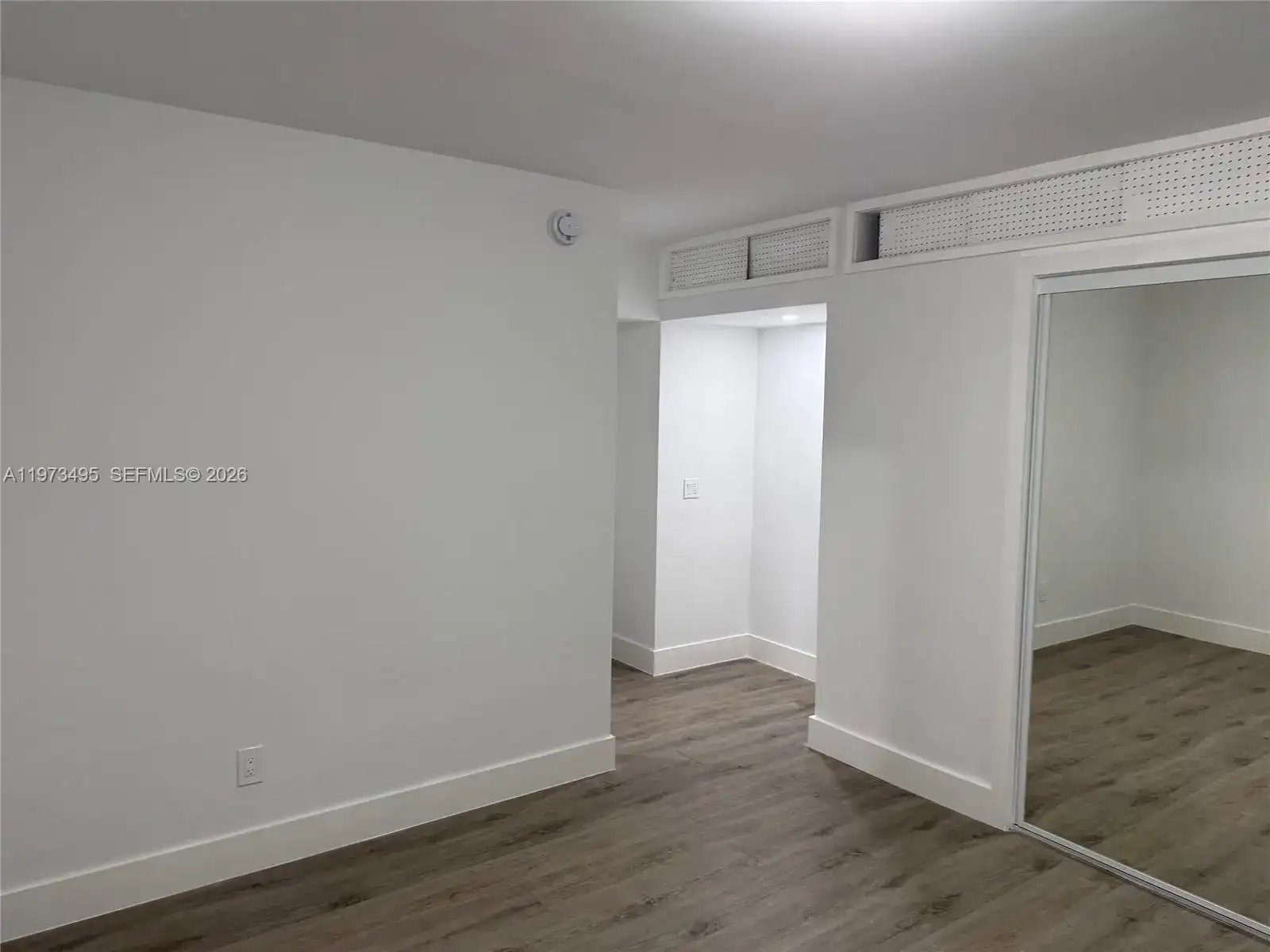 926 Michigan Ave # 12, Miami Beach FL 33139 photo 5