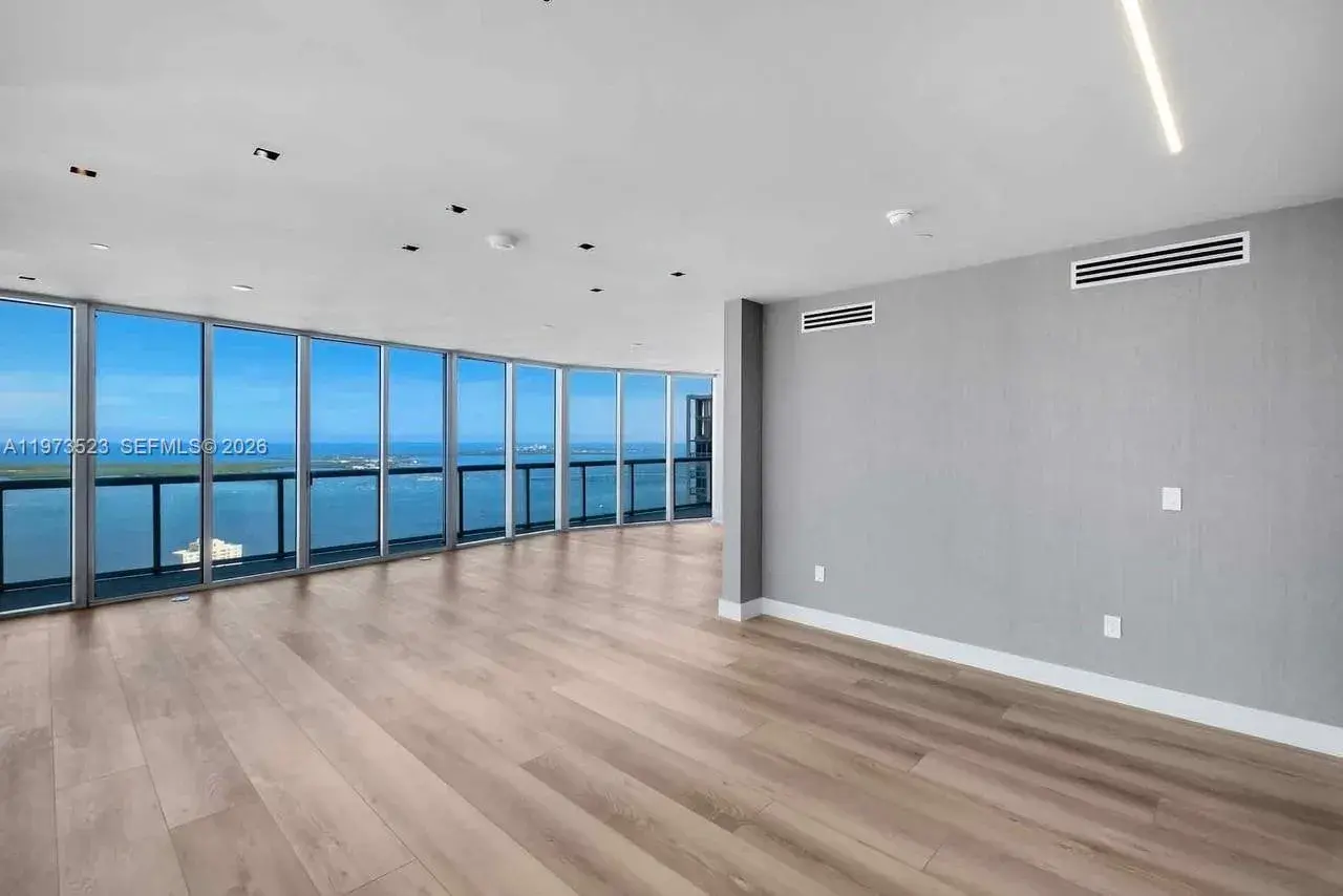 465 Brickell Ave # 5701, Miami FL 33131