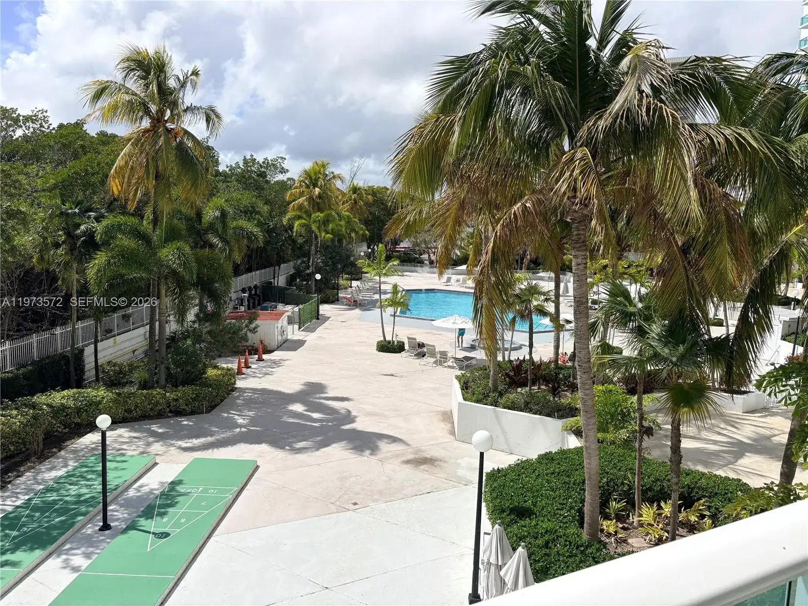 100 Bayview Dr # 217, Sunny Isles Beach FL 33160 photo 4