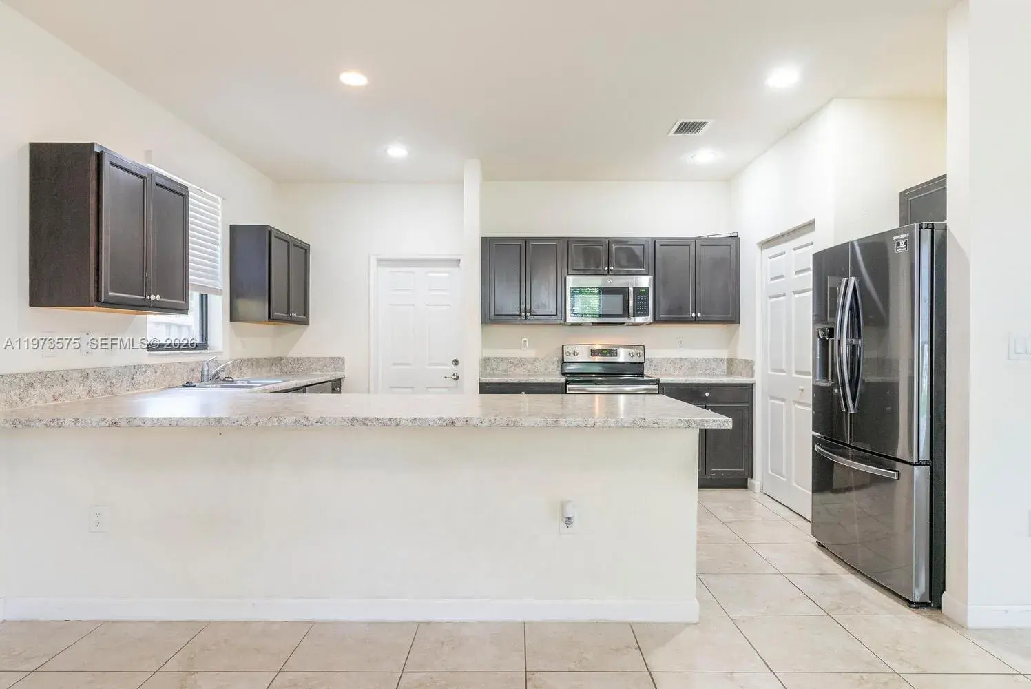 516 SE 35th Ter, Homestead FL 33033