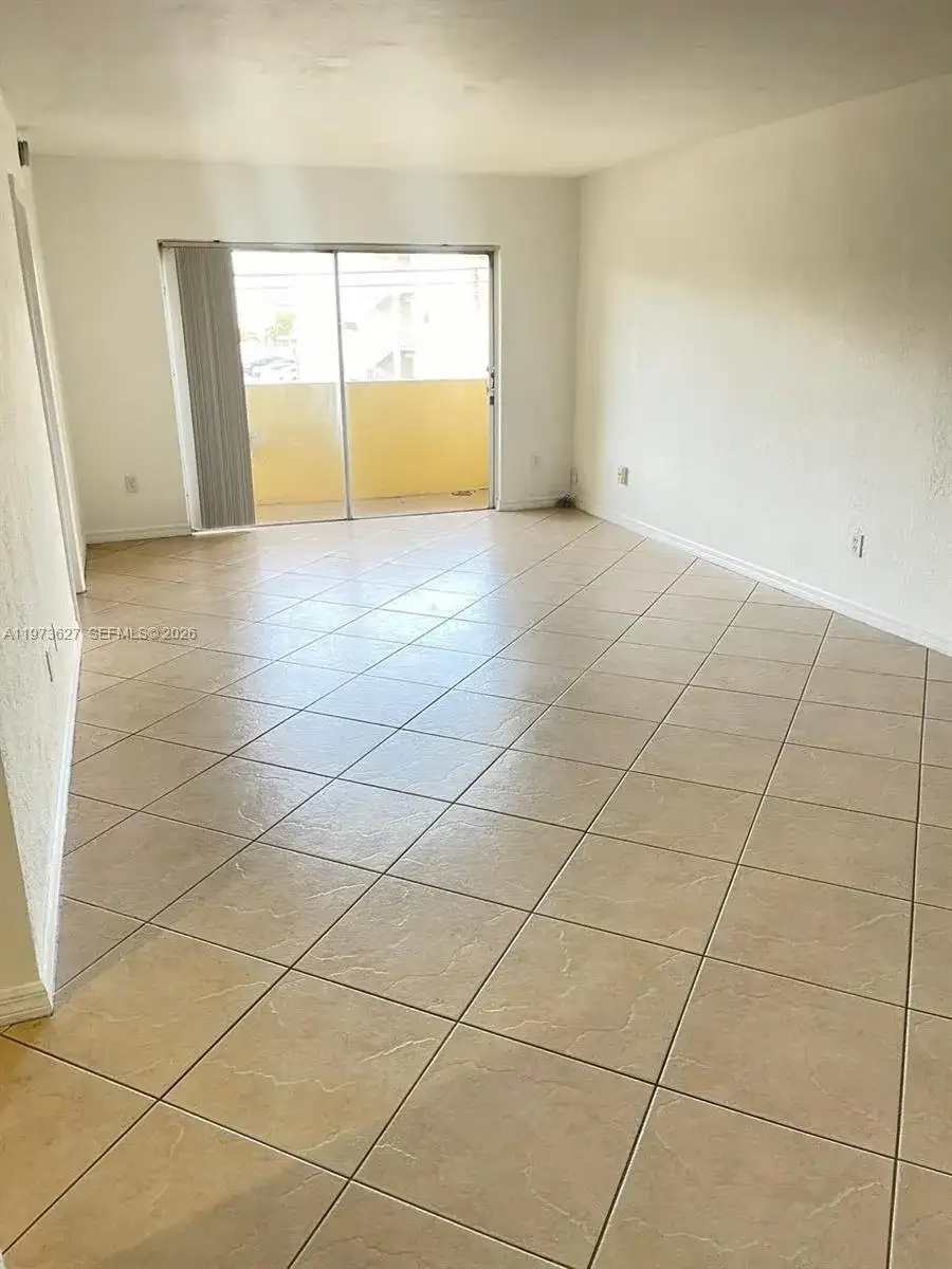 7410 SW 82nd St # K202, Miami FL 33143 photo 4