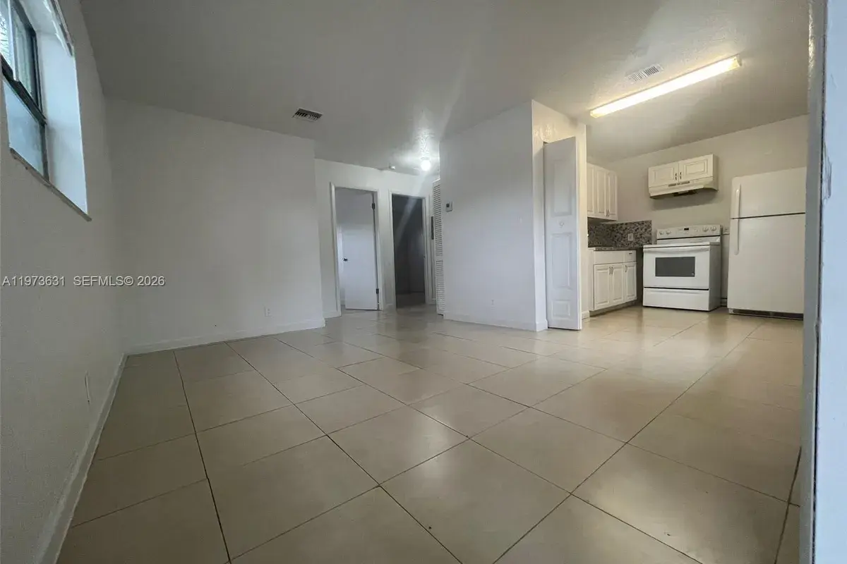919 NW 2nd Ave # 1, Fort Lauderdale FL 33311
