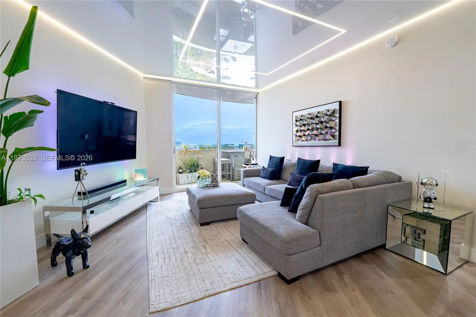 19501 W Country Club Dr # 1011, Aventura FL 33180