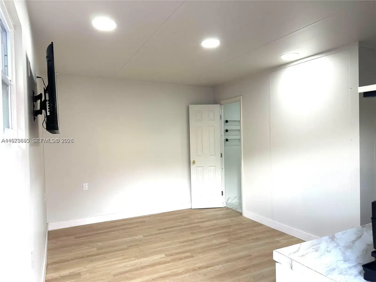 8235 SW 41st Ter # 1, Miami FL 33155 photo 3