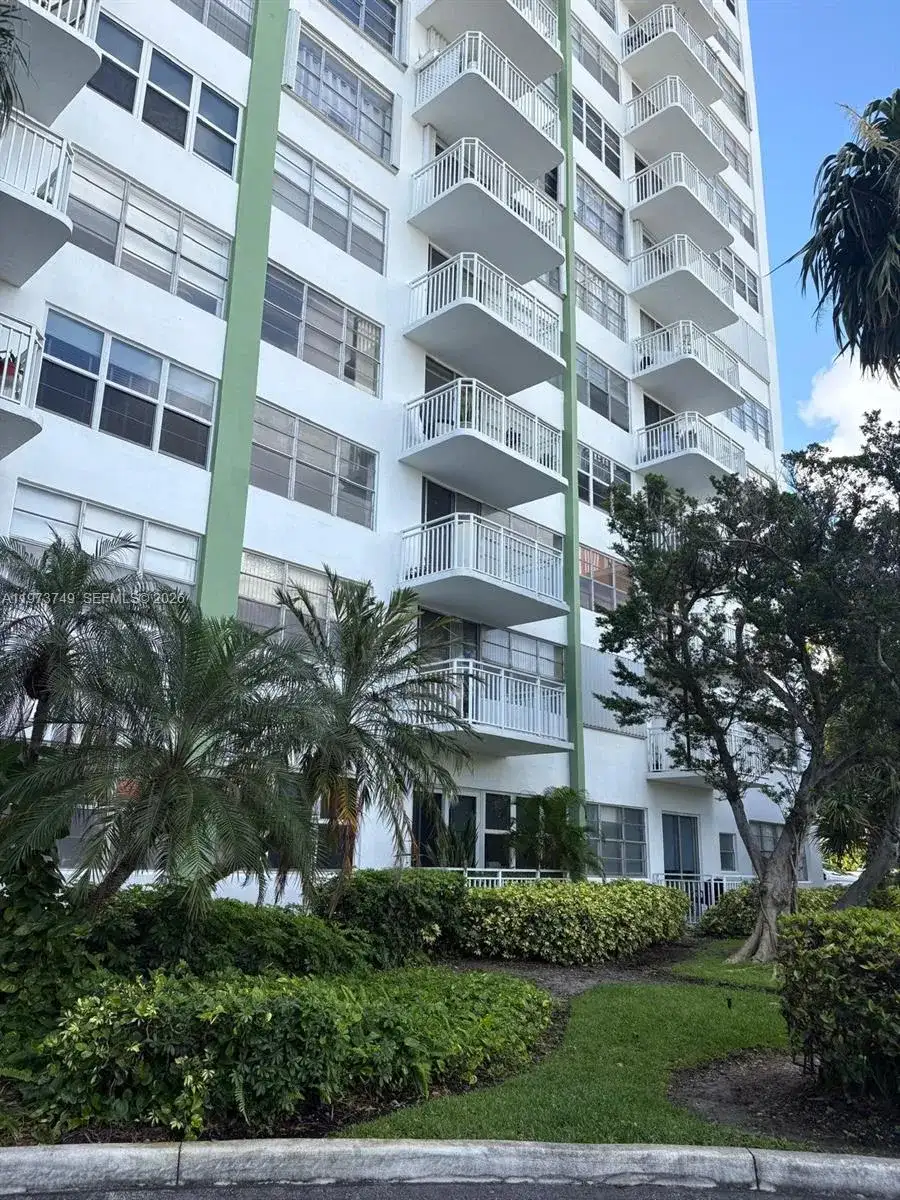 2100 Sans Souci Blvd # A1409, North Miami FL 33181 photo 2