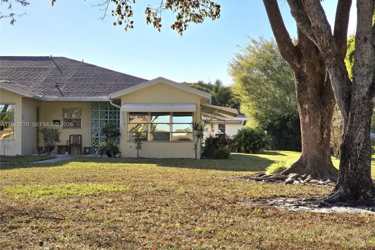 5162 Lakefront Blvd # D, Delray Beach FL 33484