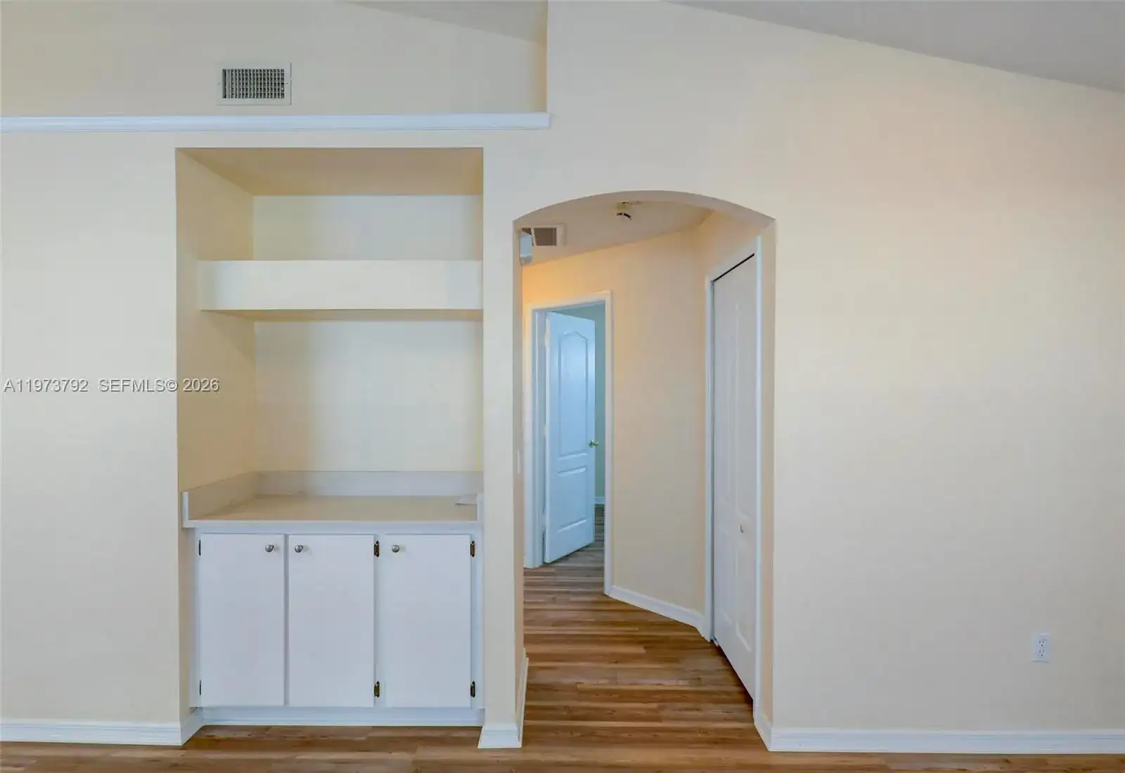 18105 Lembrecht Way, Other City - In The State Of Florida FL 33647 photo 5