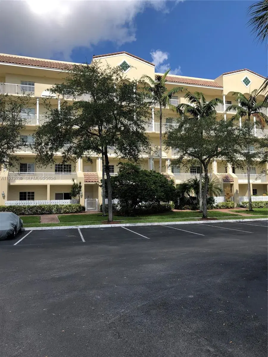 10710 NW 66th St # 210, Doral FL 33178
