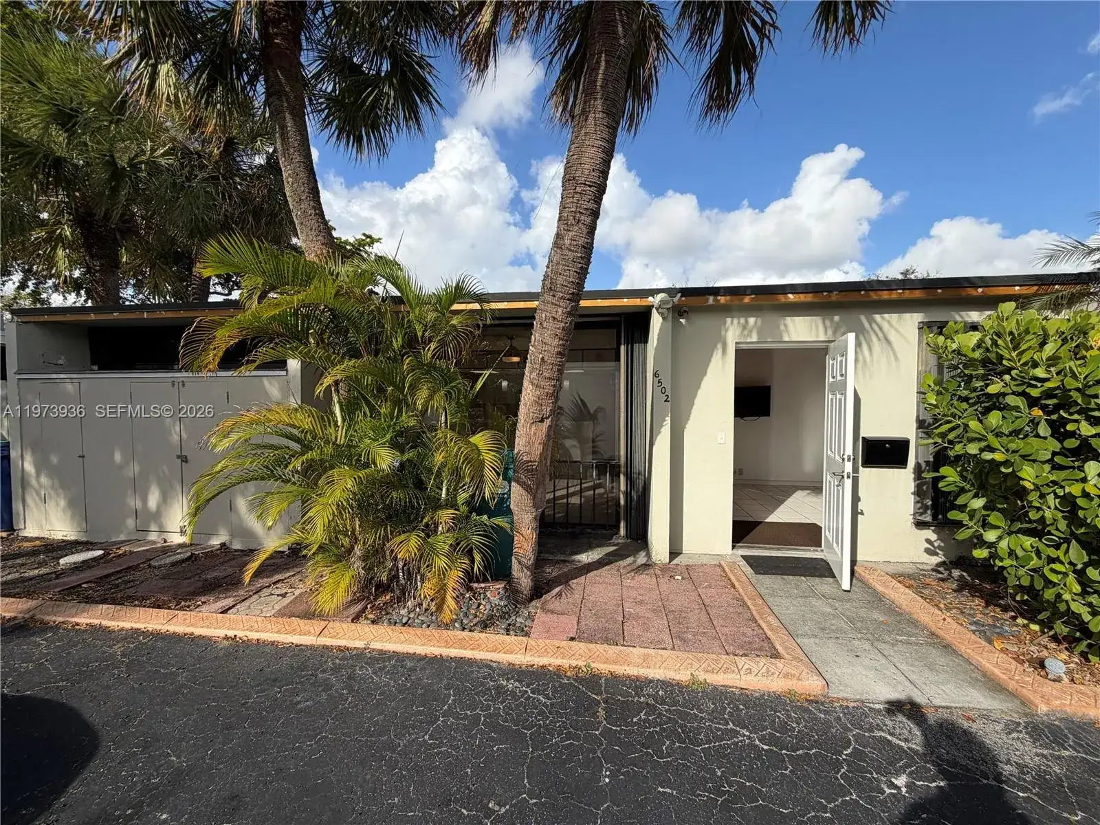 6502 Miami Lakes Dr E # 6502, Miami Lakes FL 33014