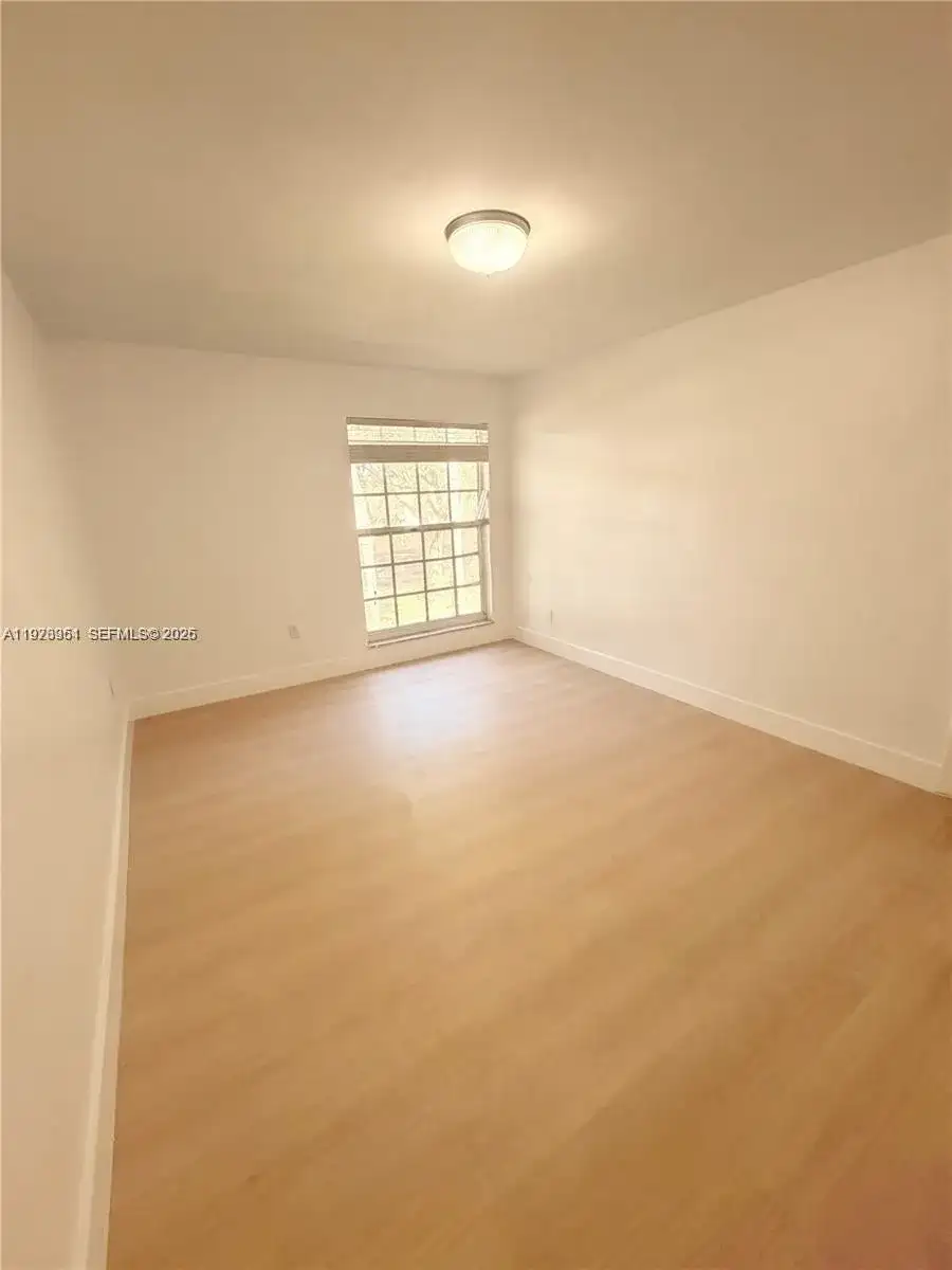 7208 Fairway Dr # I20, Miami Lakes FL 33014 photo 3