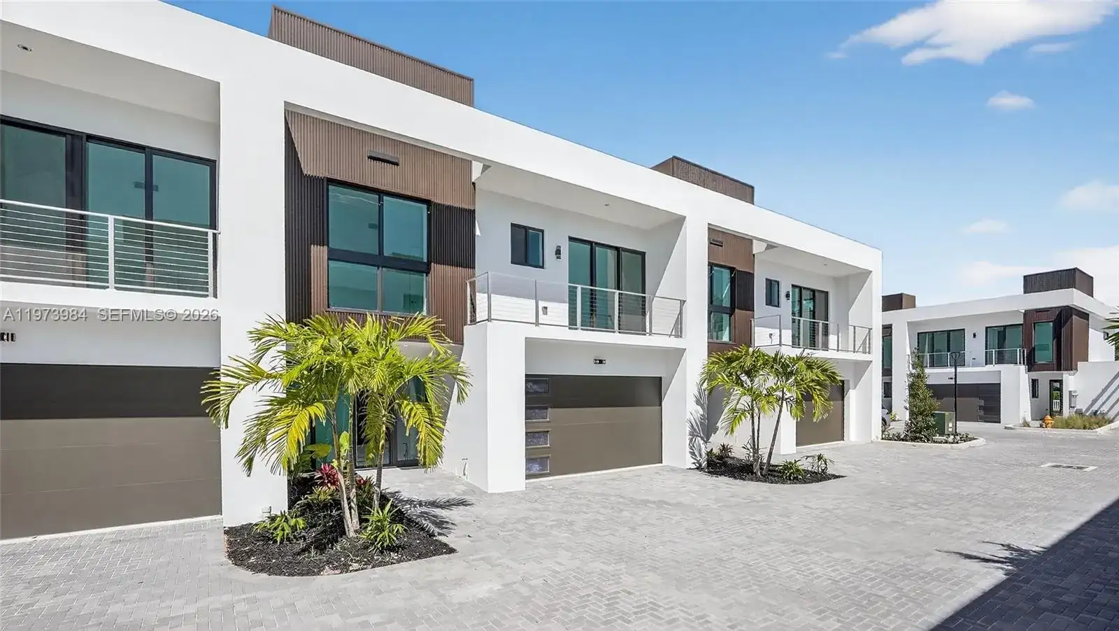4652 SW 32ND AVE # B2, Dania Beach FL 33312 photo 3