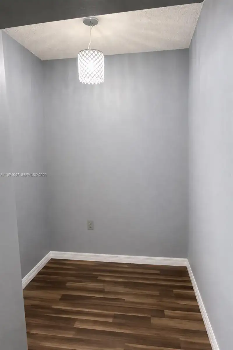 1780 NE 191st St # 2, Miami FL 33179 photo 3