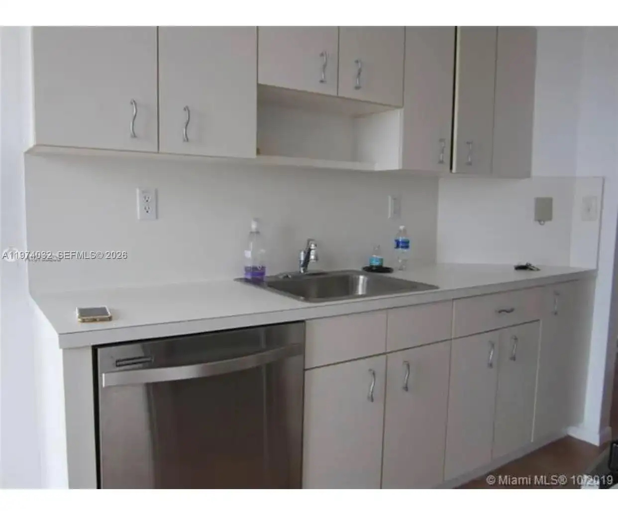1688 West Ave # 1107, Miami Beach FL 33139 photo 2