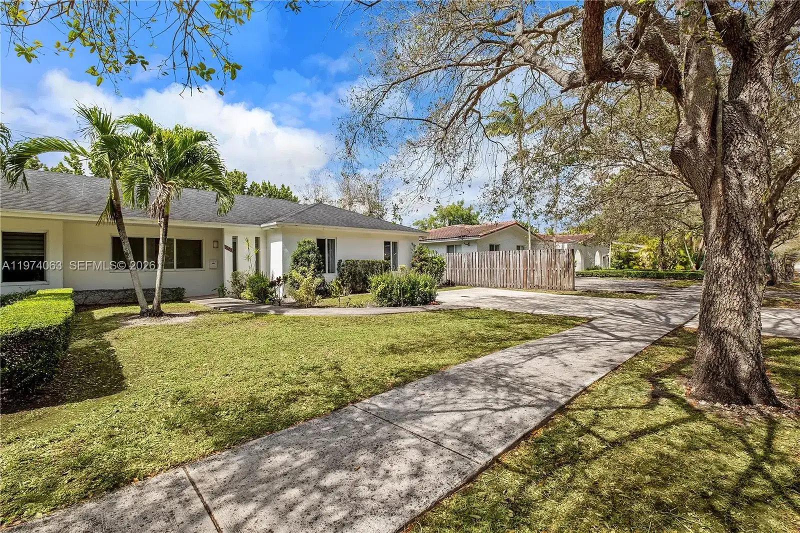 11720 SW 81st Rd # 11720, Pinecrest FL 33156