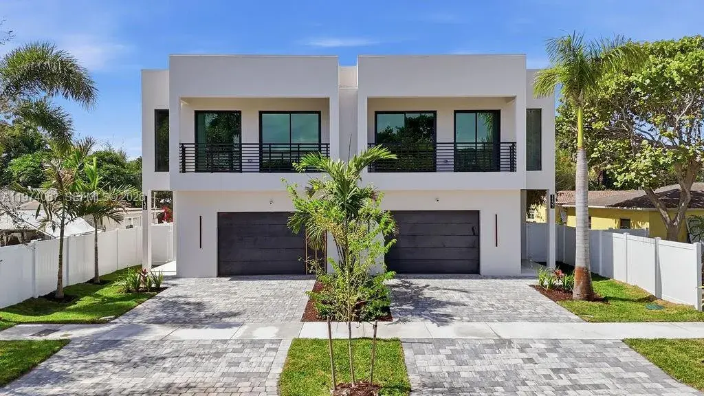 1135 NE 11th Ave, Fort Lauderdale FL 33304