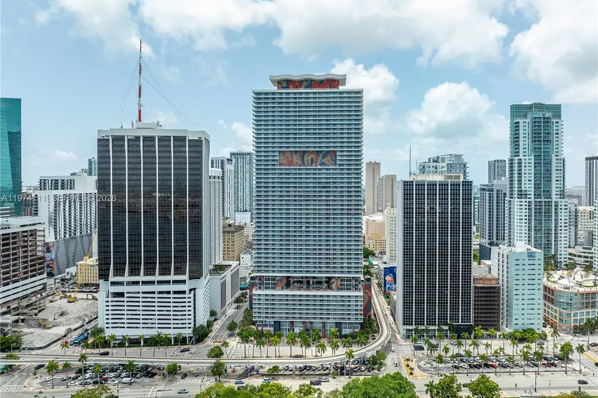 50 Biscayne Blvd # 3106, Miami FL 33132