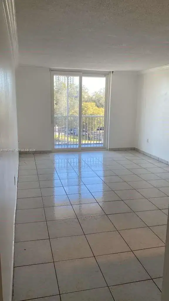 16851 NE 23rd Ave # A408, North Miami Beach FL 33160 photo 2