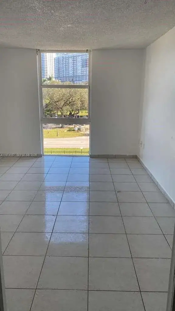 16851 NE 23rd Ave # A408, North Miami Beach FL 33160 photo 3