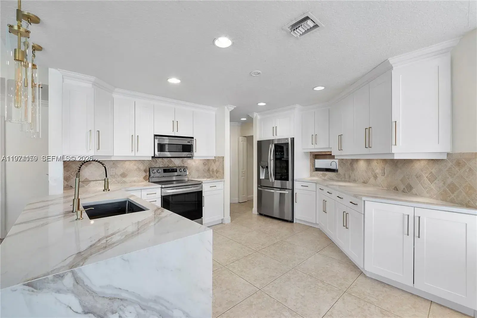2900 NW 25th Way, Boca Raton FL 33434