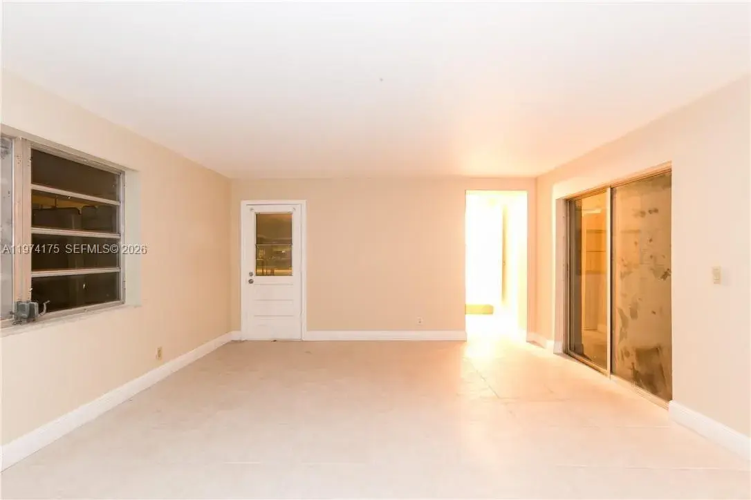 2514 Sherman St, Hollywood FL 33020