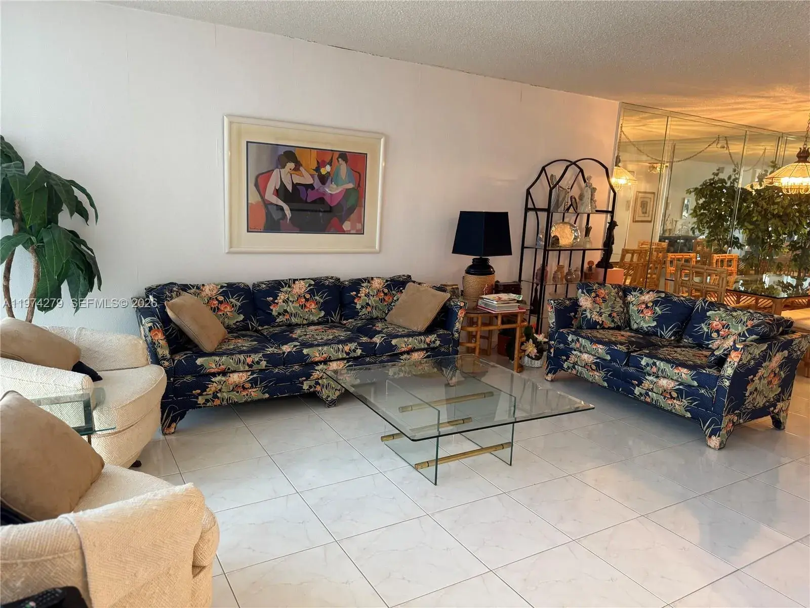 1000 Parkview Dr # 1022, Hallandale Beach FL 33009