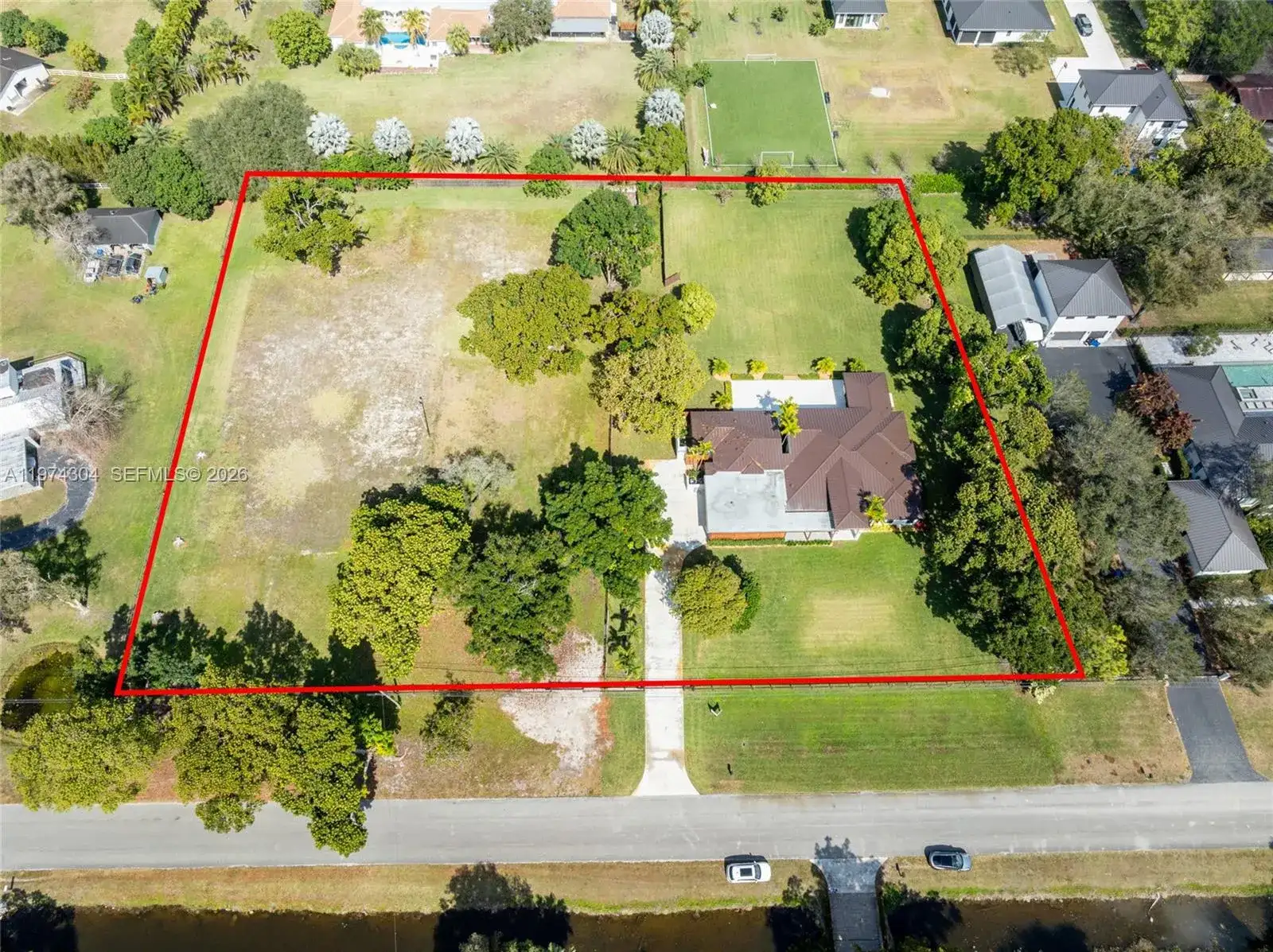 14401 W Palomino Dr, Southwest Ranches FL 33330 photo 2