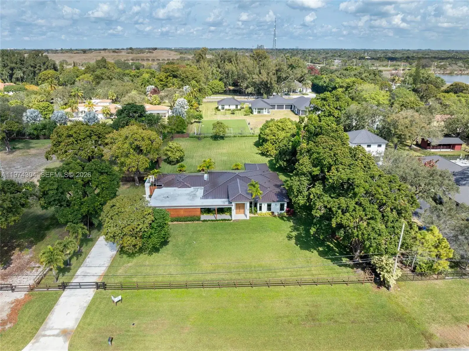 14401 W Palomino Dr, Southwest Ranches FL 33330 photo 3