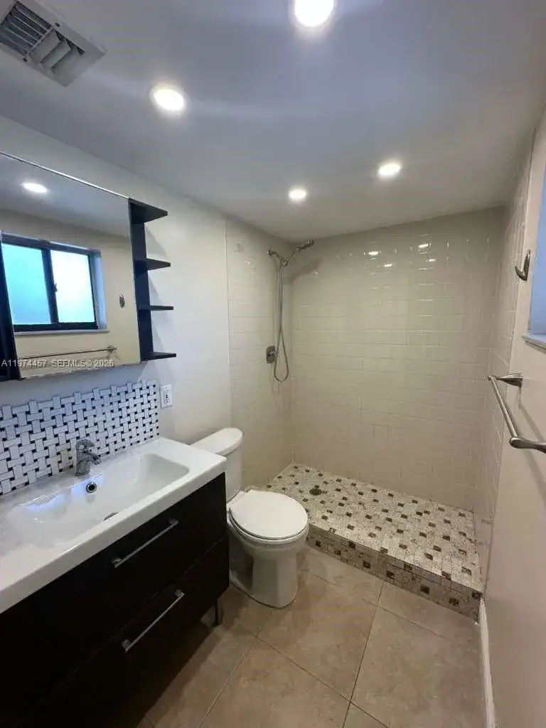 8400 SW 133rd Ave Rd # 202, Miami FL 33183 photo 3