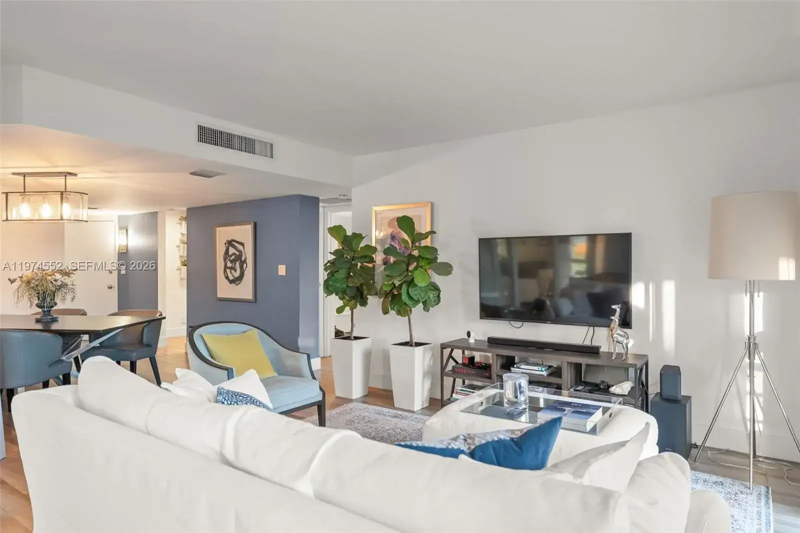 20500 W Country Club Dr # 311, Aventura FL 33180 photo 3