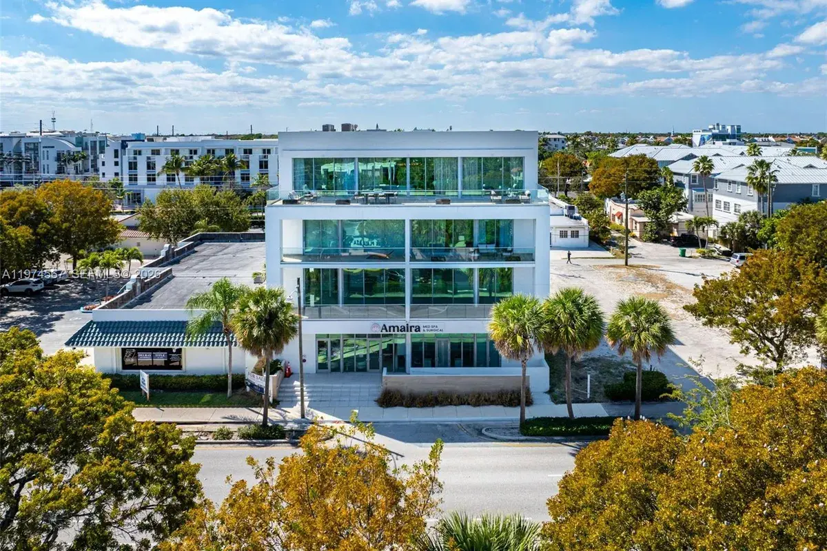 246 NE 6th Ave # 302, Delray Beach FL 33483