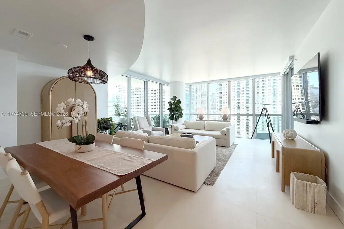 1331 Brickell Bay Dr # 2002, Miami FL 33131