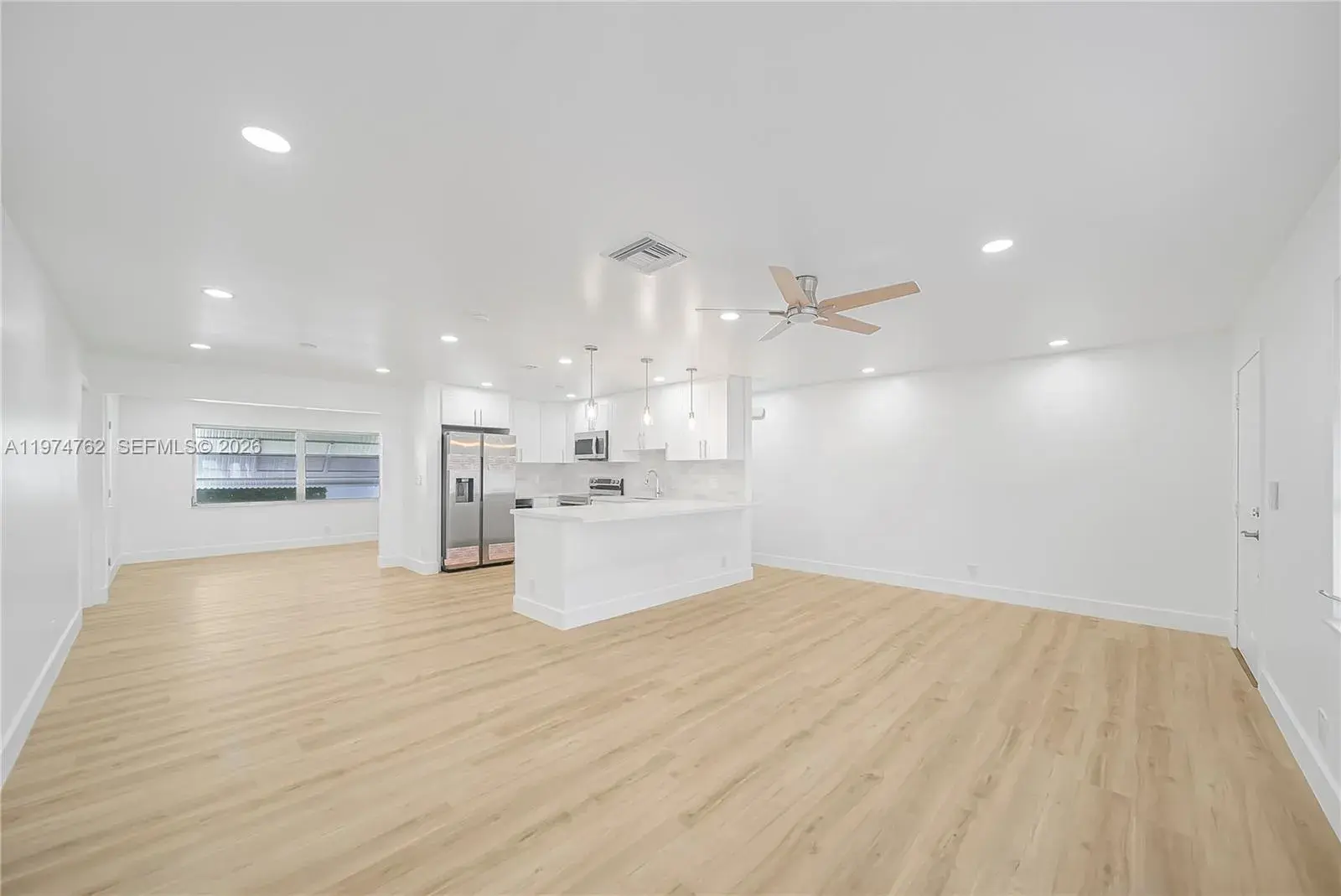 2106 Alfred Dr, Boynton Beach FL 33426