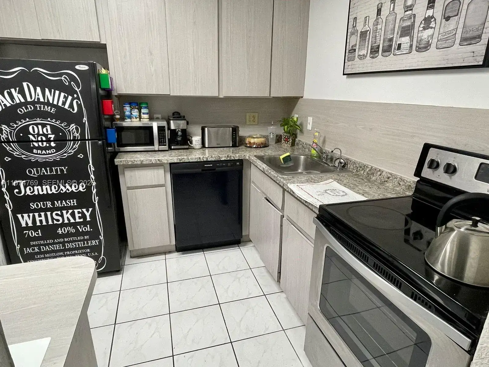 3660 NE 166th St # 212, North Miami Beach FL 33160 photo 4