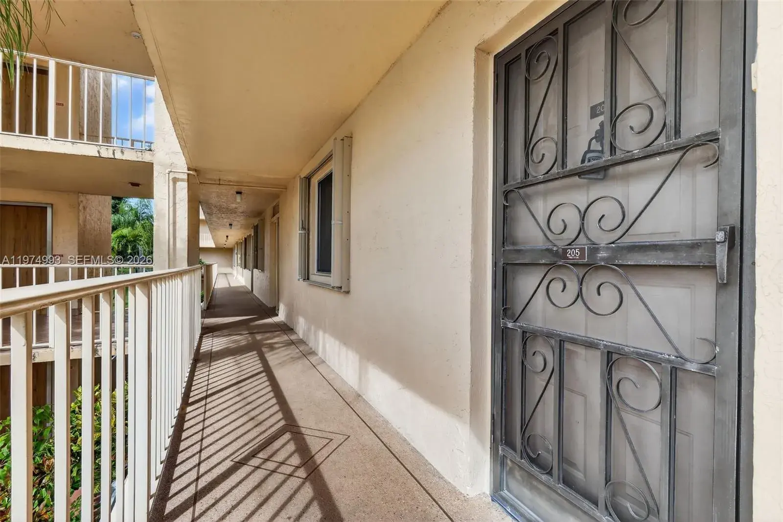 7145 N Huntington Ln # 205, Delray Beach FL 33446