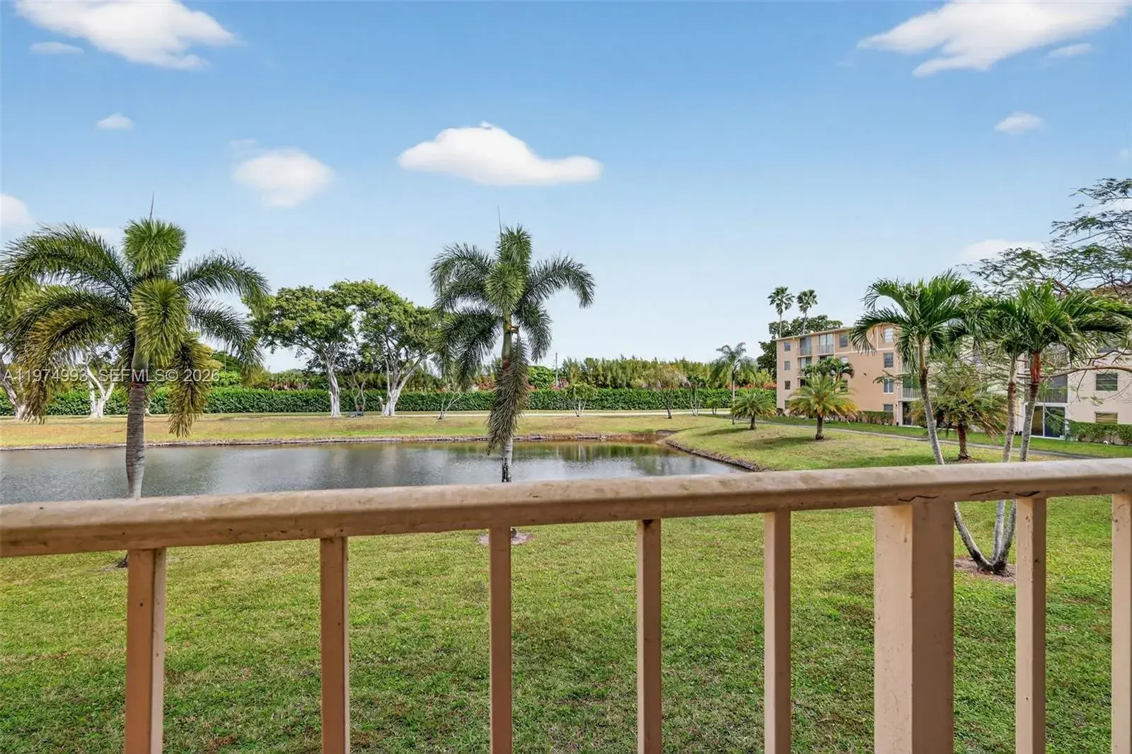 7145 N Huntington Ln # 205, Delray Beach FL 33446