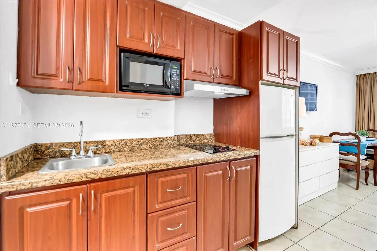19201 Collins Ave # 628, Sunny Isles Beach FL 33160 photo 4
