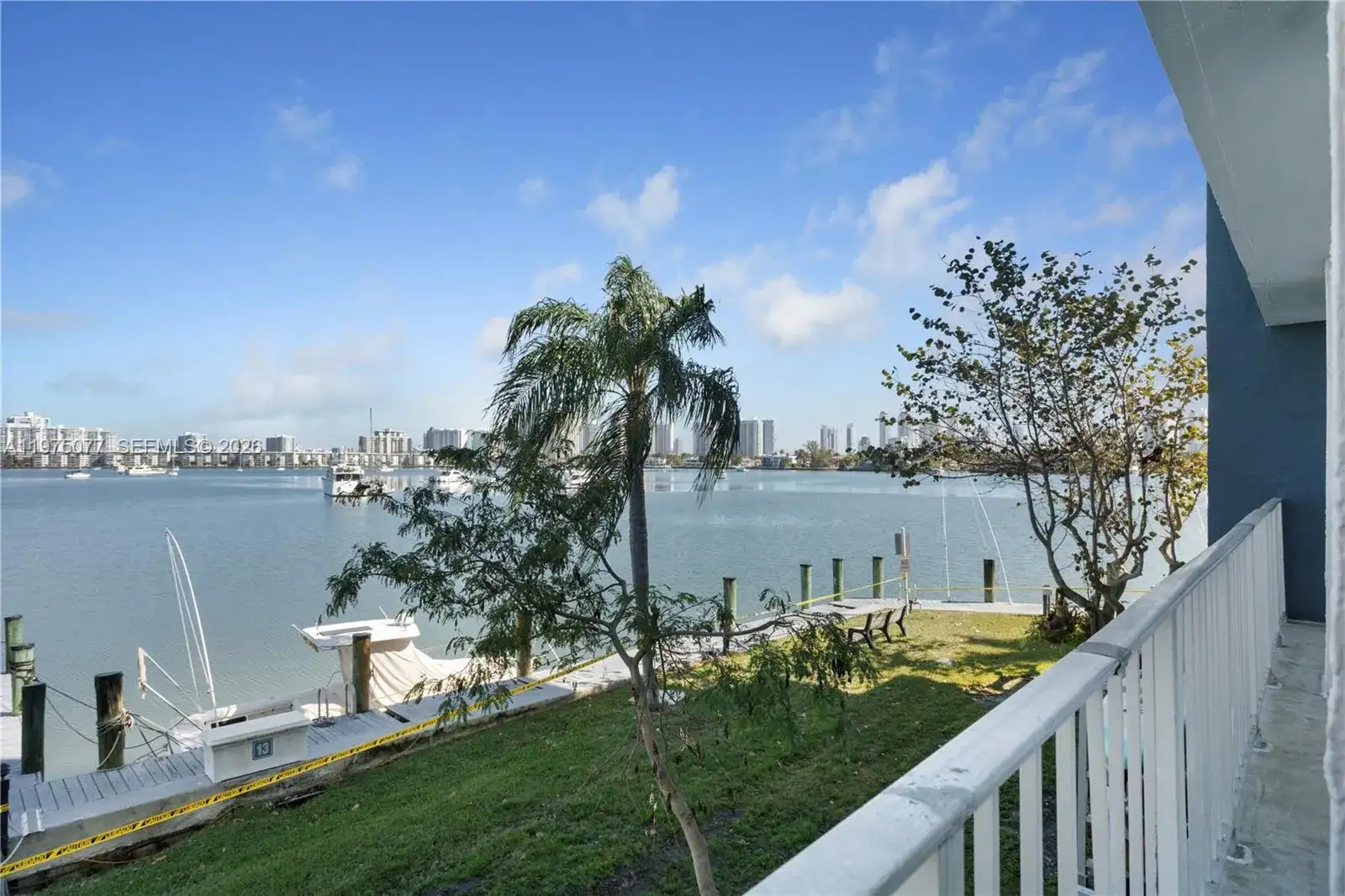 16558 NE 26th Ave # 2G, North Miami Beach FL 33160 photo 2